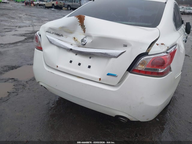 Продажа на аукционе авто 2014 Nissan Altima 2.5 S, vin: 1N4AL3AP5EN253632, номер лота: 44440676