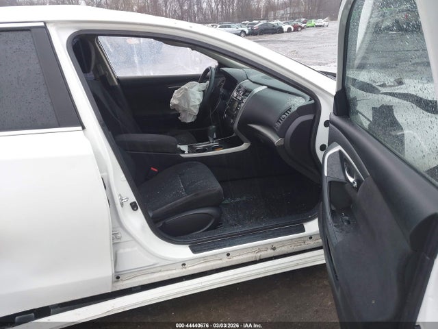 Продажа на аукционе авто 2014 Nissan Altima 2.5 S, vin: 1N4AL3AP5EN253632, номер лота: 44440676