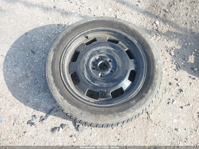 44440744 :رقم المزاد ، 3VWJX7AT1DM681576 vin ، 2013 Volkswagen Beetle 2.5l مزاد بيع
