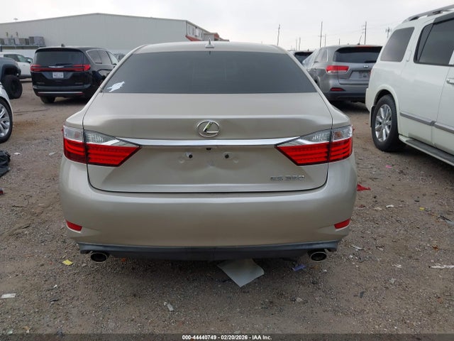 44440749 :رقم المزاد ، JTHBK1GG8D2031288 vin ، 2013 Lexus Es 350 مزاد بيع