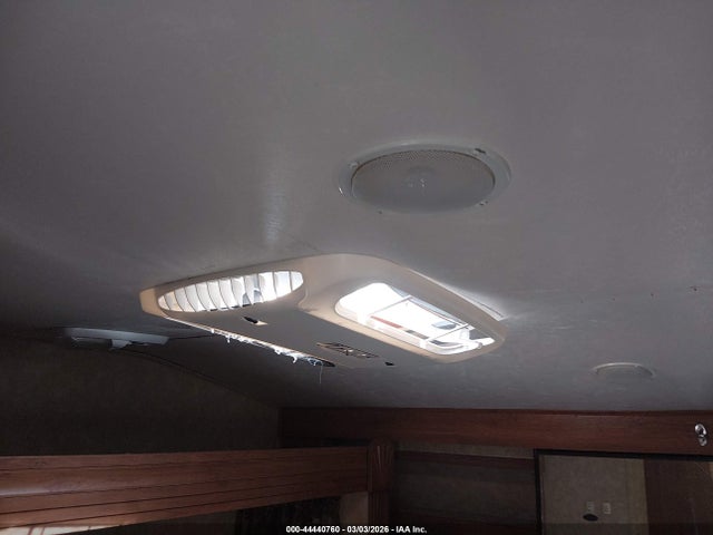 2010 Coachmen Travel Trlr მანქანა იყიდება აუქციონზე, vin: 5ZT3CHXB4AA301603, აუქციონის ნომერი: 44440760