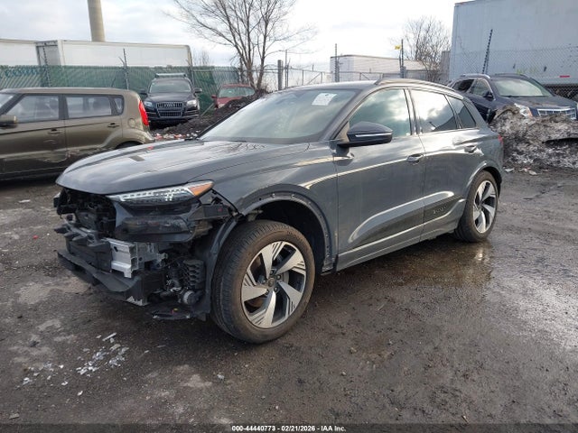 WA124BGFXSA014997 Audi Q6 E-tron Premium Plus Quattro