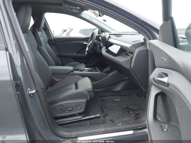 WA124BGFXSA014997 Audi Q6 E-tron Premium Plus Quattro
