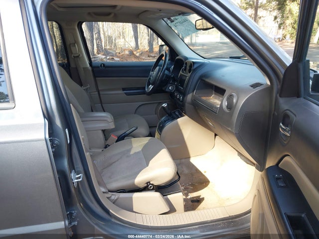 Продажа на аукционе авто 2014 Jeep Patriot Latitude, vin: 1C4NJRFBXED537183, номер лота: 44440774