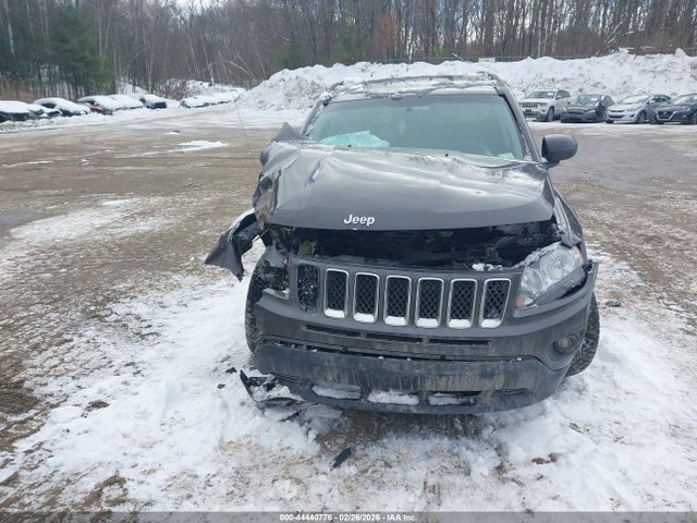 Продажа на аукционе авто 2017 Jeep Compass Sport 4x4, vin: 1C4NJDBB2HD143772, номер лота: 44440776