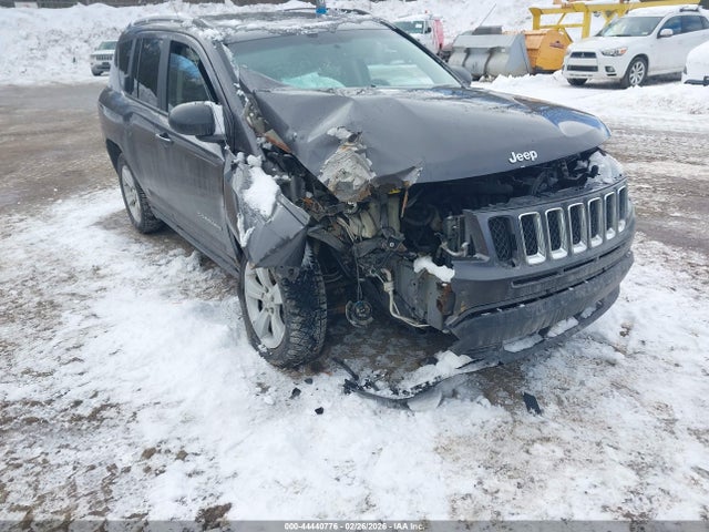 Продажа на аукционе авто 2017 Jeep Compass Sport 4x4, vin: 1C4NJDBB2HD143772, номер лота: 44440776