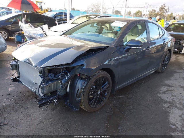 Toyota CAMRY SE 2025 4T1DAACK6SU121219 Image 2
