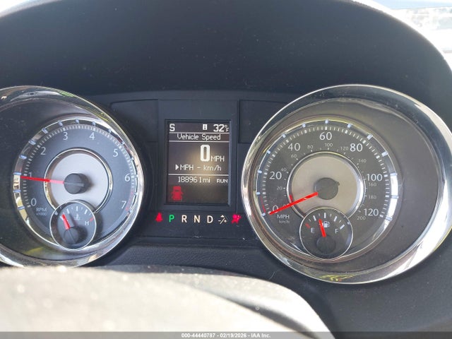 44440787 :رقم المزاد ، 2C4RC1BG7ER133673 vin ، 2014 Chrysler Town & Country Touring مزاد بيع