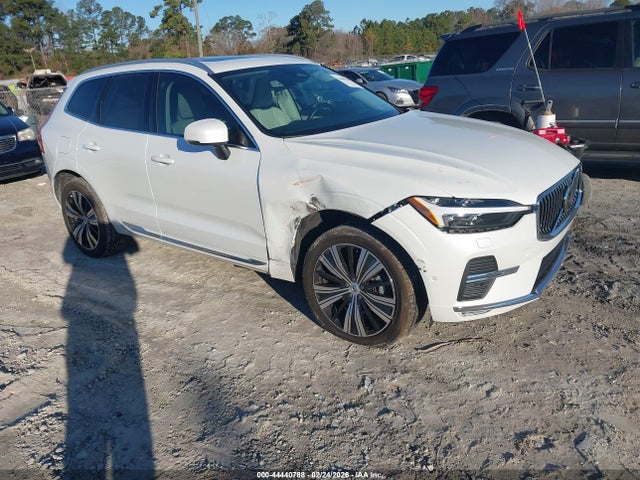 2023 VOLVO XC60 YV4L12DA6P1352459