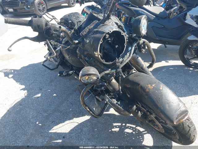 2021 HARLEY-DAVIDSON FLHR 1HD1FBC10MB655349