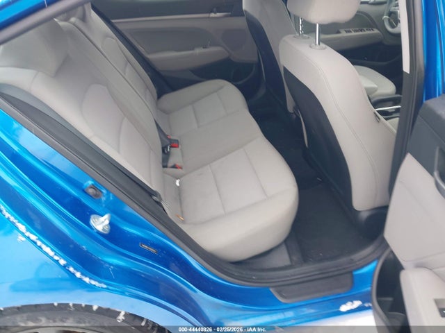 5NPD84LF7JH332328 Hyundai ELANTRA SEL