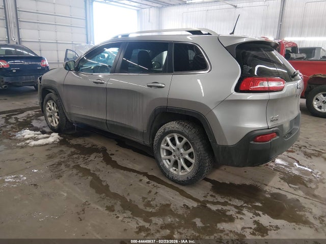 2016 JEEP CHEROKEE 1C4PJMCS4GW210916 Photo 2