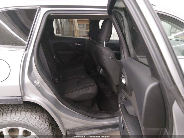 2016 JEEP CHEROKEE 1C4PJMCS4GW210916 Photo 7