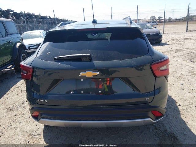 KL77LHEP5SC228147 Chevrolet Trax Fwd Lt
