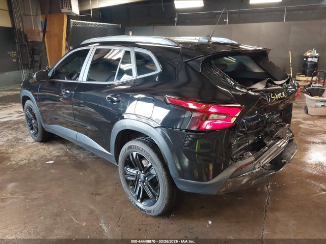 2024 CHEVROLET TRAX KL77LKE25RC202384 Photo 2