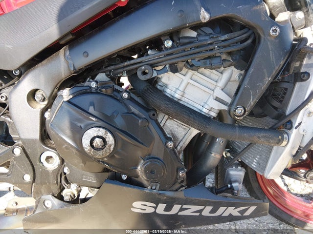 44440901 :رقم المزاد ، JS1DM11B5S7100059 vin ، 2025 Suzuki Gsx-r1000 مزاد بيع