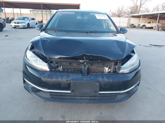 2019 Volkswagen Golf 1.4t S/1.4t Se მანქანა იყიდება აუქციონზე, vin: 3VWG57AU7KM022357, აუქციონის ნომერი: 44440910