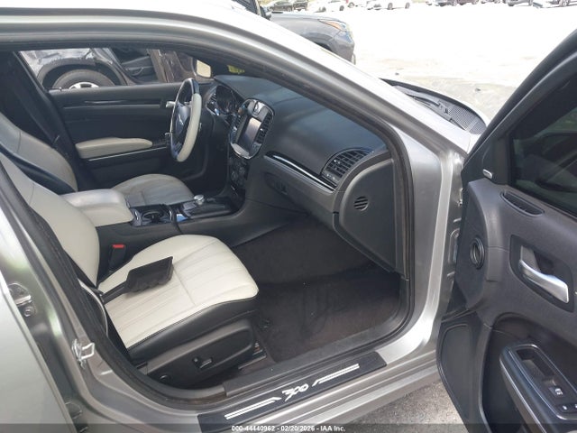 Продажа на аукционе авто 2018 Chrysler 300 300s, vin: 2C3CCABG5JH228789, номер лота: 44440962