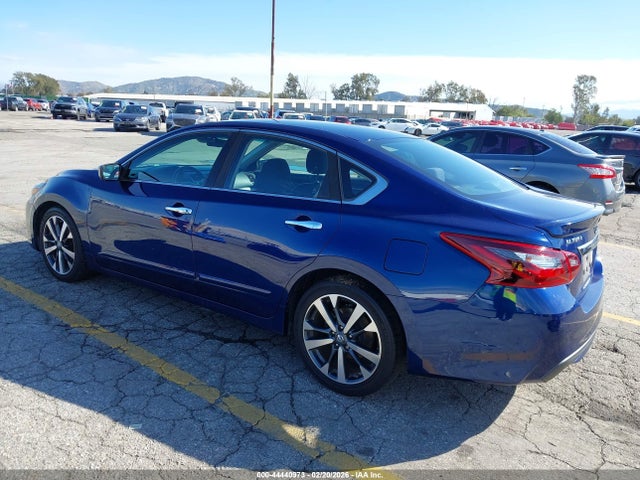 1N4AL3AP4HN319222 Nissan Altima 2.5 Sr