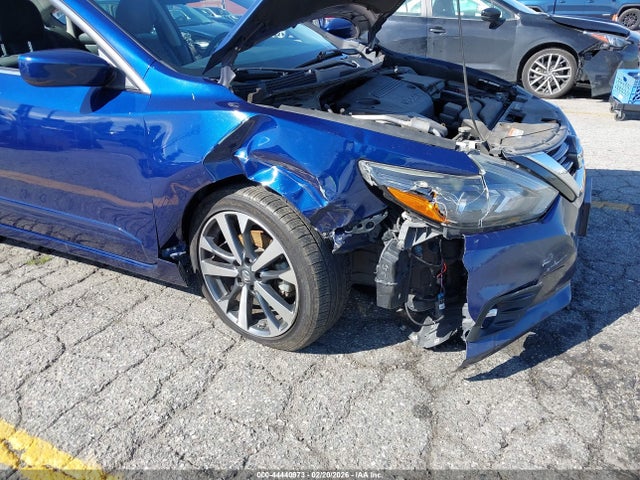 1N4AL3AP4HN319222 Nissan Altima 2.5 Sr