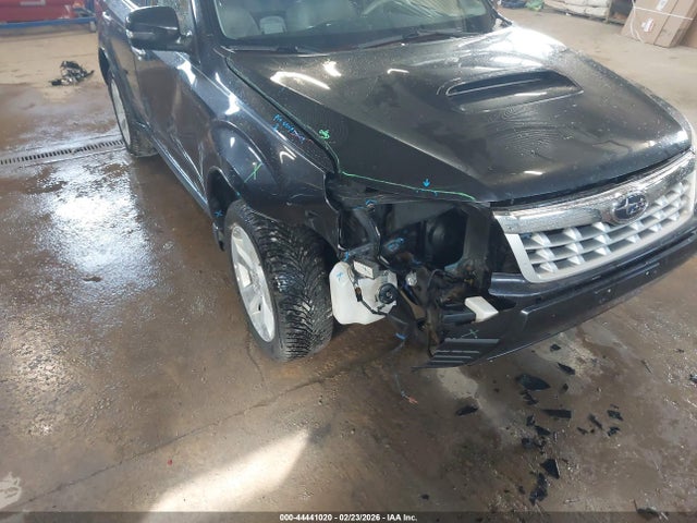 44441020 :رقم المزاد ، JF2SHGGC3DH435436 vin ، 2013 Subaru Forester 2.5xt Touring مزاد بيع