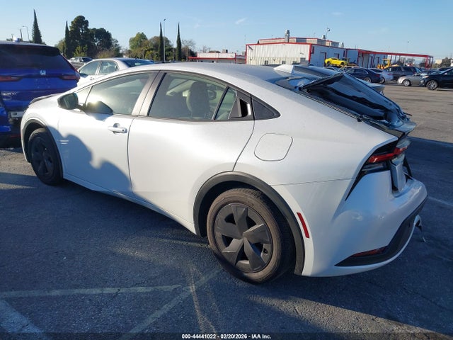 JTDACAAU1S3063936 Toyota Prius Le
