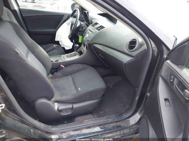 2011 Mazda Mazda3 I Sport მანქანა იყიდება აუქციონზე, vin: JM1BL1UFXB1393104, აუქციონის ნომერი: 44441031