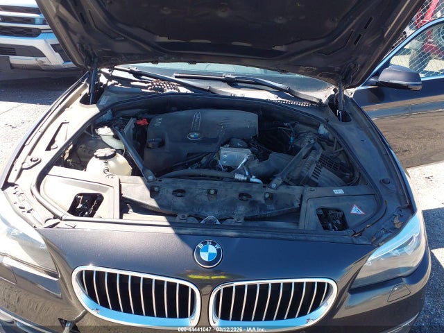 2015 Bmw 528i მანქანა იყიდება აუქციონზე, vin: WBA5A5C59FD524642, აუქციონის ნომერი: 44441047