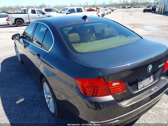 2015 Bmw 528i მანქანა იყიდება აუქციონზე, vin: WBA5A5C59FD524642, აუქციონის ნომერი: 44441047