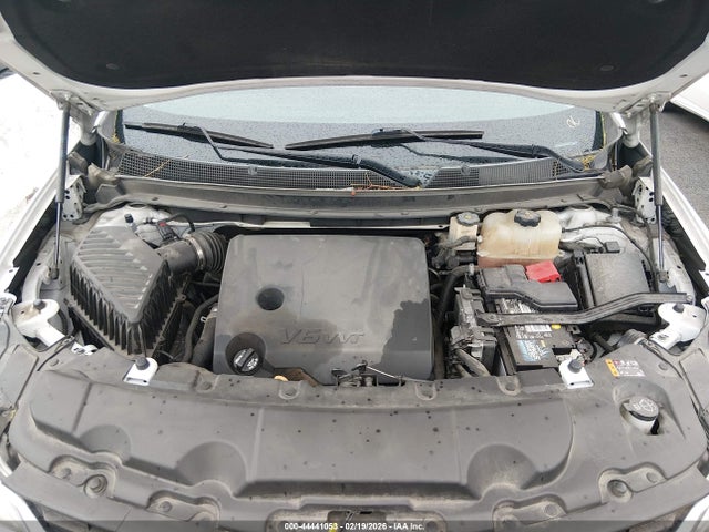 1GNERFKW8KJ174502 Chevrolet Traverse Ls