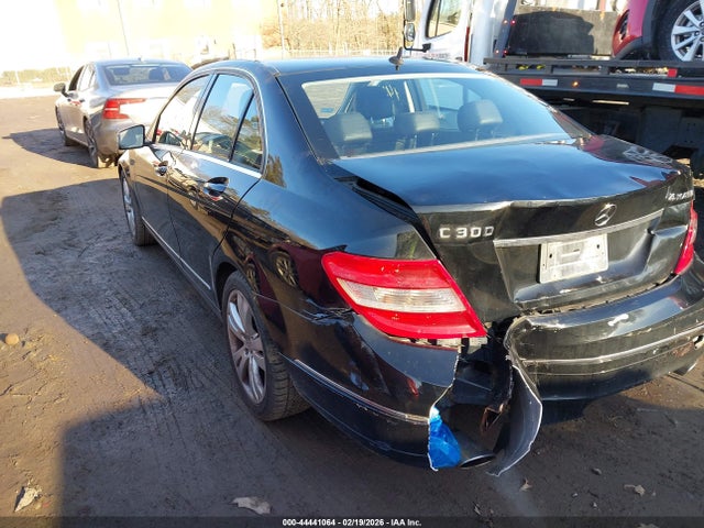 Продажа на аукционе авто 2011 Mercedes-benz C 300 Luxury 4matic, vin: WDDGF8BB7BR139038, номер лота: 44441064