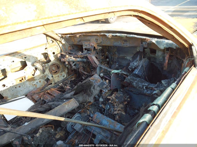 44441070 :رقم المزاد ، 1LNBM93E3KY620415 vin ، 1989 Lincoln Mark Vii Lsc مزاد بيع