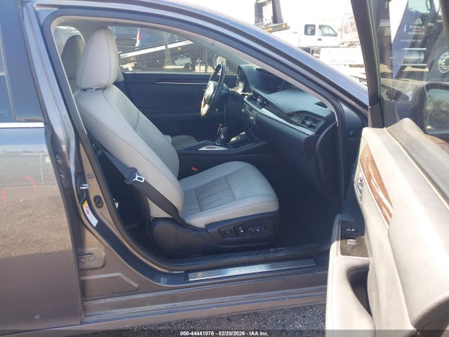 2016 Lexus Es 350 მანქანა იყიდება აუქციონზე, vin: 58ABK1GG3GU004434, აუქციონის ნომერი: 44441078