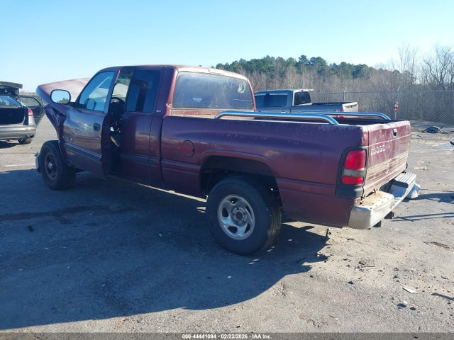 Продажа на аукционе авто 2000 Dodge Ram 1500 St, vin: 1B7HC13Y8YJ103769, номер лота: 44441094