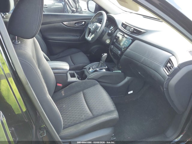 2017 NISSAN ROGUE JN8AT2MT4HW144627 Photo 4