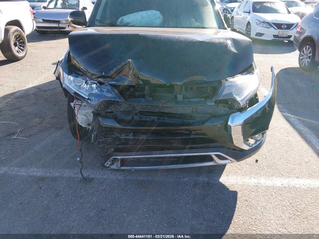 JA4AD3A36KJ001213 Mitsubishi Outlander Sel