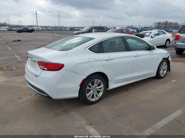 2015 CHRYSLER 200 1C3CCCABXFN661041 Photo 3