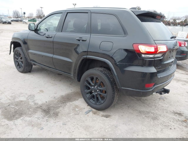 2019 JEEP GRAND CHEROKEE 1C4RJFAG4KC566702 Photo 2