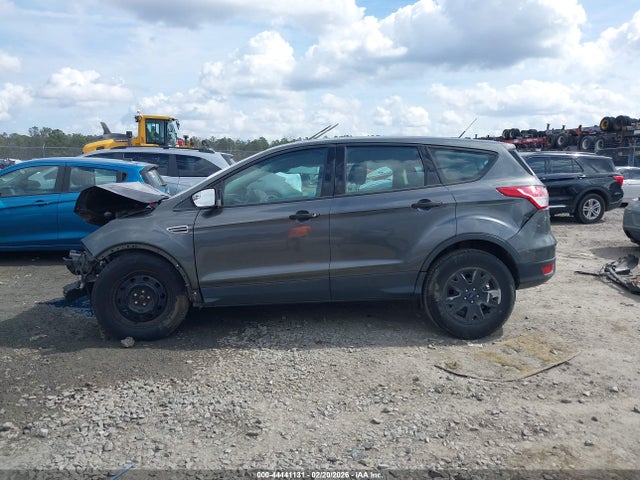 1FMCU0F75FUA98851 Ford ESCAPE S