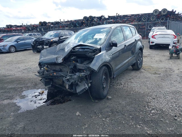 1FMCU0F75FUA98851 Ford ESCAPE S