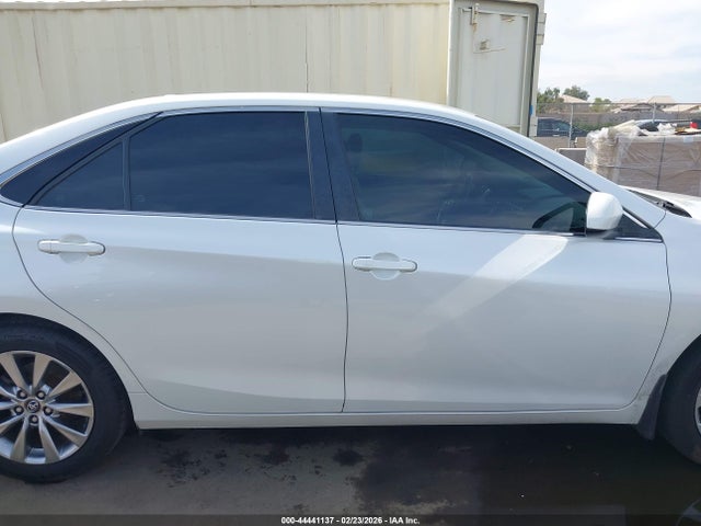 Toyota CAMRY XLE 2016 4T1BF1FK8GU219289 Image 13