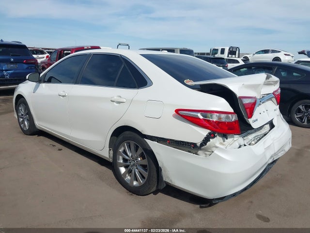 Toyota CAMRY XLE 2016 4T1BF1FK8GU219289 Image 3