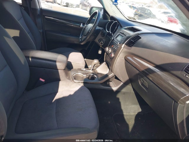 2013 KIA SORENTO 5XYKT3A12DG358595 Photo 4