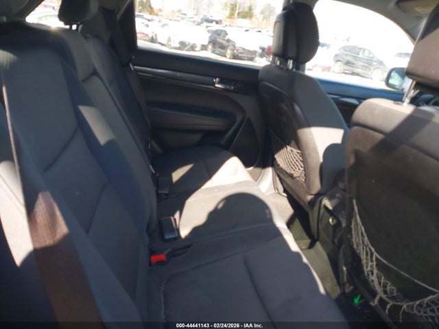 2013 KIA SORENTO 5XYKT3A12DG358595 Photo 7