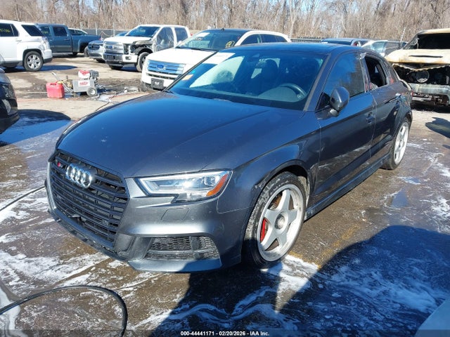 Продаж на аукціоні авто 2017 Audi S3 2.0t Premium Plus, vin: WAUF1GFF0H1070628, номер лоту: 44441171