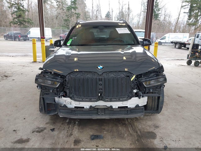 5UX33EM07R9T37932 BMW X7 M60i