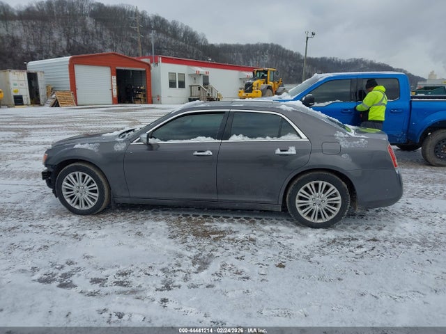 44441214 :رقم المزاد ، 2C3CCASTXDH590974 vin ، 2013 Chrysler 300c Luxury Series Awd مزاد بيع