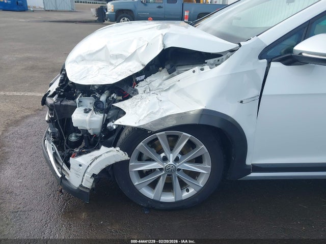 3VWH17AU8HM524495 Volkswagen Golf Alltrack Tsi S/tsi Se/tsi Sel