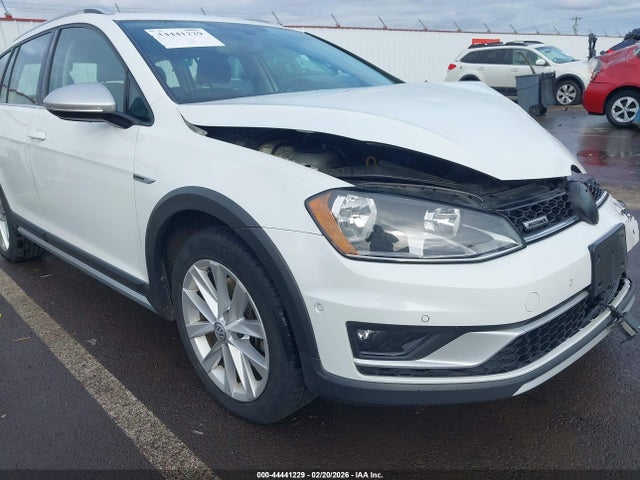 3VWH17AU8HM524495 Volkswagen Golf Alltrack Tsi S/tsi Se/tsi Sel