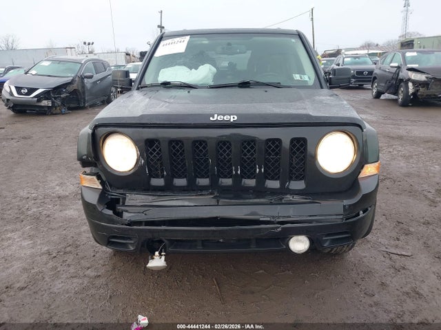 1C4NJRFB6GD523042 Jeep Patriot High Altitude Edition